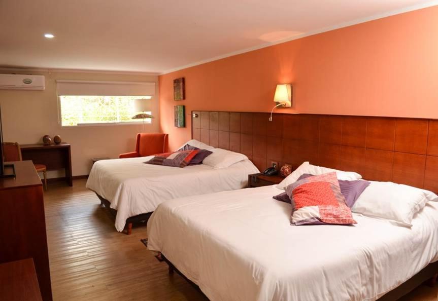 Hotel La Pedregosa Мерида Екстериор снимка